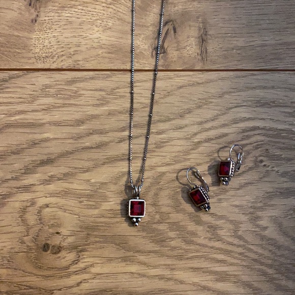 Lia Sophia jewelry set